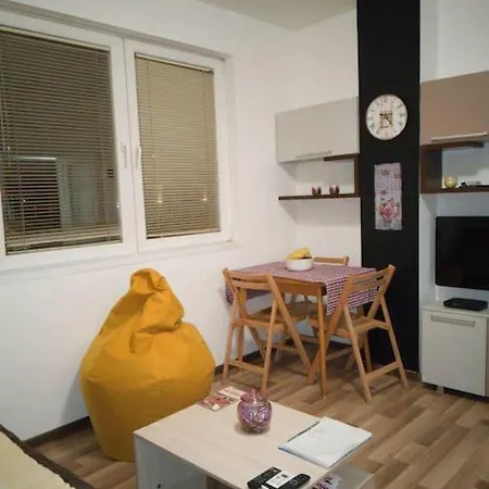 Apartment Rekord Ivan Skopje